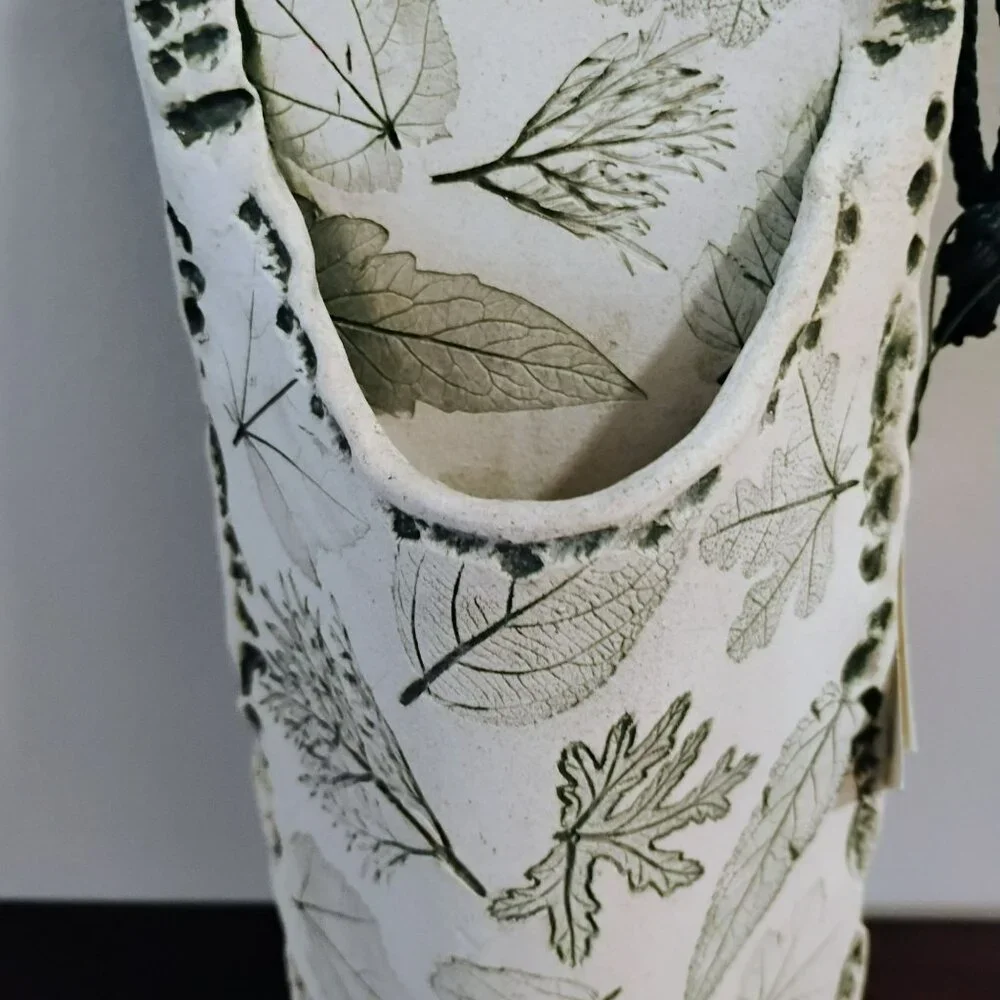 Freeman Ceramics California Handcrafted Botanical Pottery Pouch Vase Wall Pocket